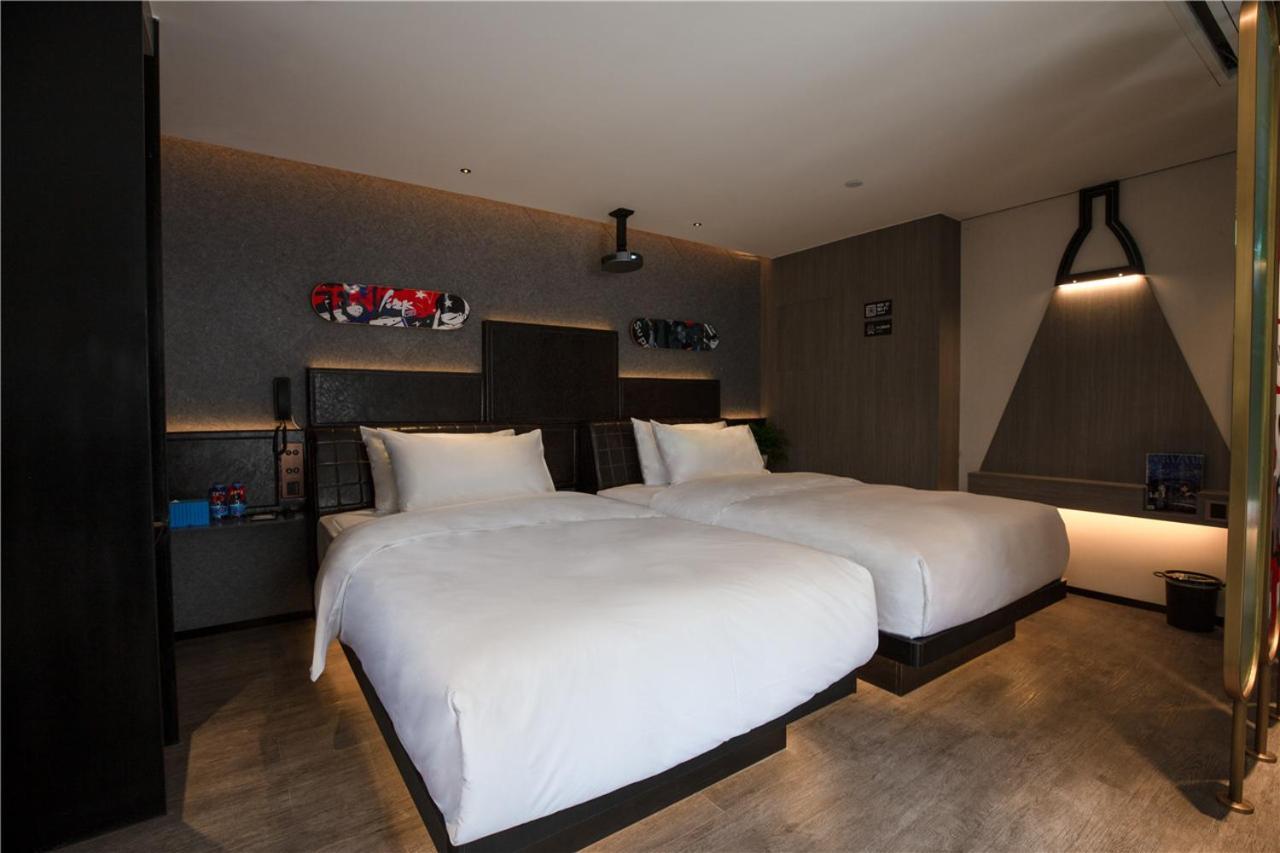Fenk Attitude Hotel Guangzhou Railway Station Exterior photo