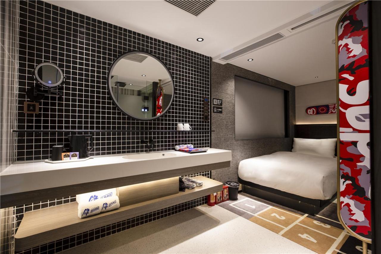 Fenk Attitude Hotel Guangzhou Railway Station Exterior photo